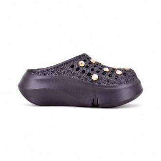 Model CHP485 – Stylish Black Platform Chappals with Rhinestone Embellishments