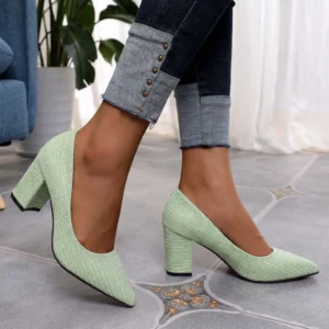 Textured Block Heel Pumps – CT870