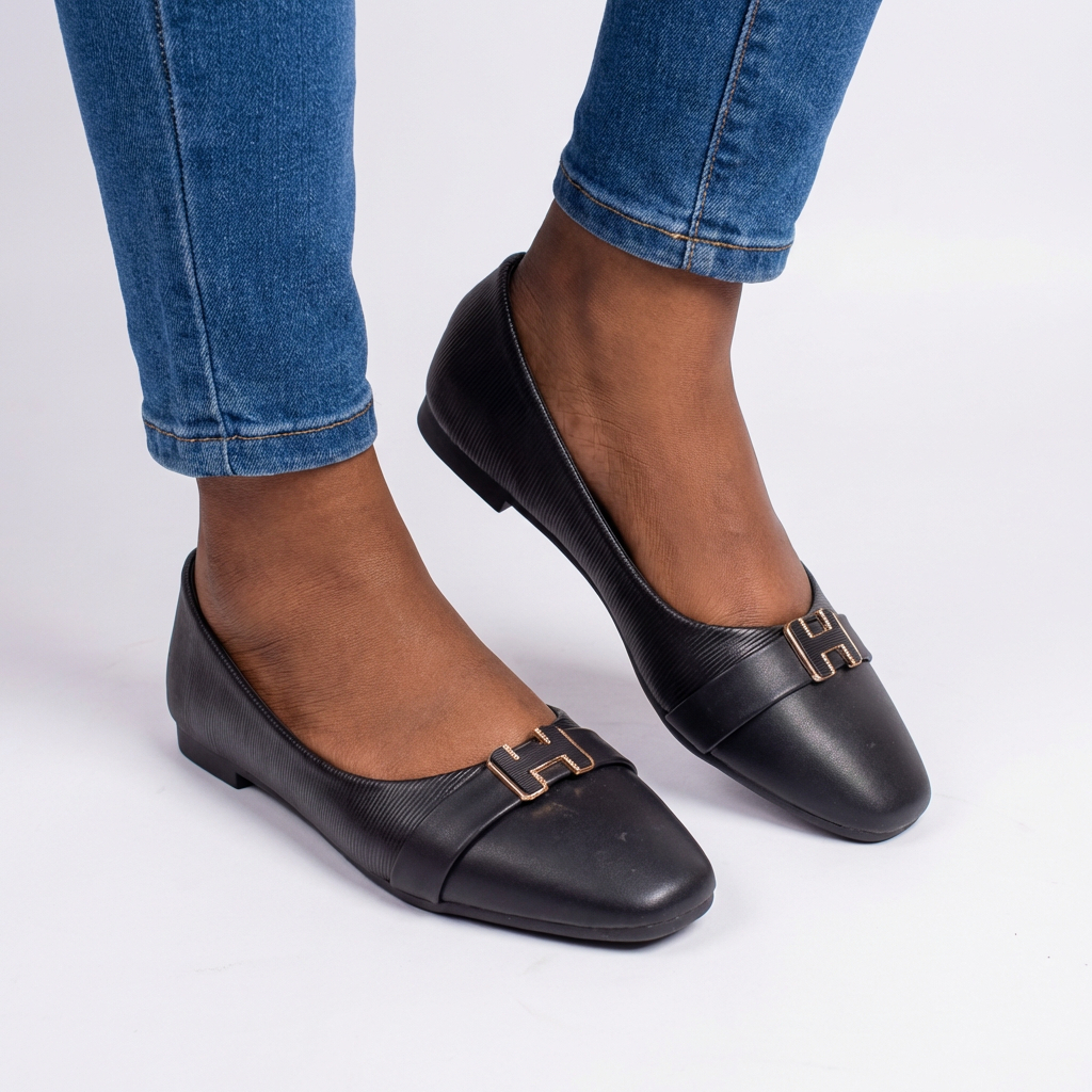 Classic Buckle Detail Flats – DL335 1 Classic Buckle Detail Flats – DL335