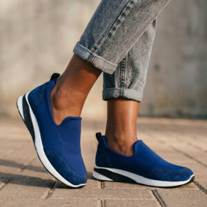 Slip-On Sneakers – SPT402